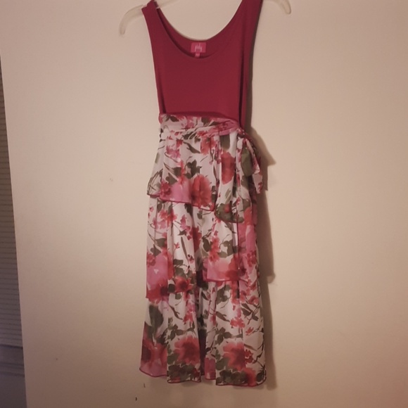 Fuschia Girls dress - Picture 1 of 3